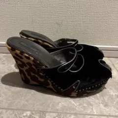 PRADA 黒ヒョウ柄ウェッジサンダル