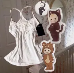 Brandy Melville キャミ + シール + ピンのサムネイル