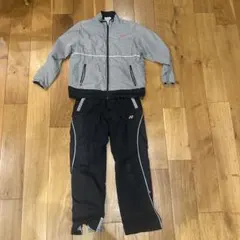 チェック柄ジャケット＆パンツセット　ヨネックス　ウィンドブレーカー上L、下L