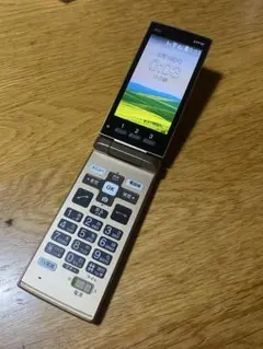 W6E611◇ かんたんケータイ SIM解除済み KYF41 携帯電話 ガラケー