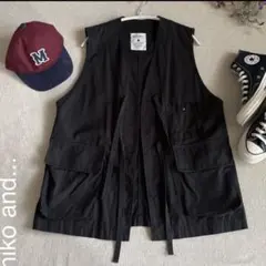 ニコアンド ベスト アーミー ポケットベスト ジレノースリーブ C-1 ストリン