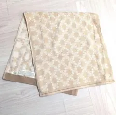 新品未使用　箱なし　CELINE　タオル　ベージュ　マカダム柄