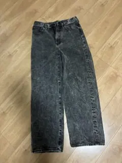 guバギーパンツ