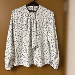 2way ロペピクニック　花柄ブラウス