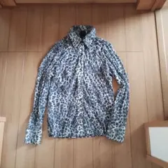 平成ギャル　ヒョウ柄シャツのサムネイル