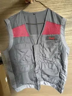 多機能 ワークベスト グレー Paul刺繍入りのサムネイル