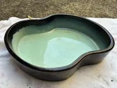 波型陶器水盤 大きめ 緑黒　花器