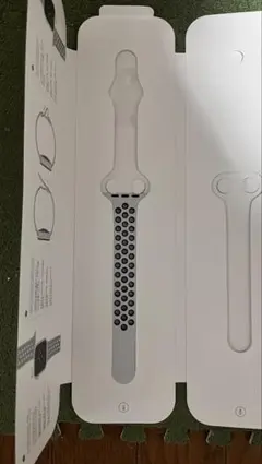 Apple Watch用NIKEスポーツバンド　片方のみ。
