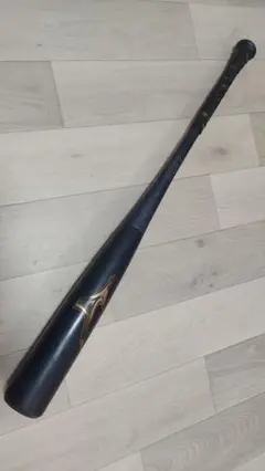 みきゃ ビヨンドマックスレガシー　 83㎝710g（ケース付き） 軟式用ビヨンドマックスレガシー ミドル(FRP製／83cm／平均720g