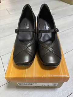 未使用級✨ペダラ レザー エナメル リボン ブラック ウェッジソール 2E 2025年最新】ペダラ 22の人気アイテム - メルカリ