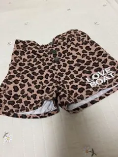 キャン様専用　　LOVE BOAT ヒョウ柄 半ズボン　120cm