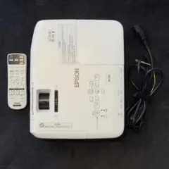 EPSON☆プロジェクターEB-S03☆2600lmランプ使用時間短め送料込 - メルカリ