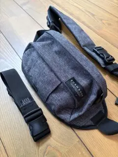 【美品】BORNBOON ヒップシート グレーのサムネイル