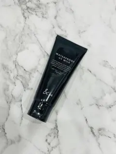 &be WATERPROOF UV MILK SPF50+ PA++++のサムネイル