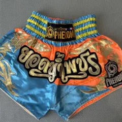 未使用 PHENOM子供用キックパンツ ボクシング シルバー ゴールド