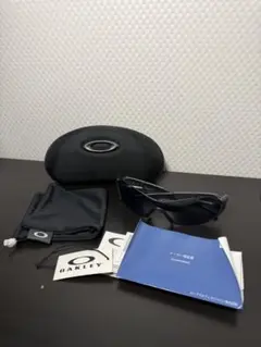HS/6/10 オークリー　サングラスのサムネイル