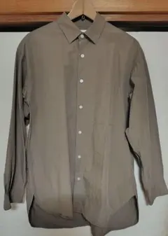 ジーユー シャツ