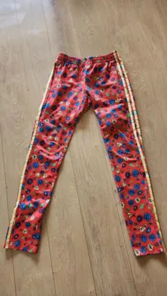 adidas トレフォイル 花柄 ジャージ パンツのサムネイル