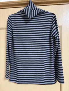 新品未使用品！タートルネックのサムネイル