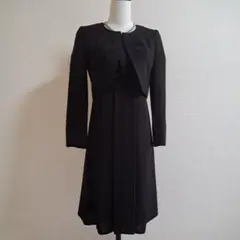 Marguerite マーガレット ブラックフォーマル スーツ 喪服【7号】