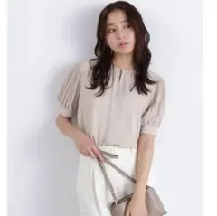 ナチュラルビューティーベーシック　メタルポイント楊柳プリーツブラウス