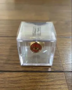 リッツカールトン ピンバッジ 2種 - メルカリ