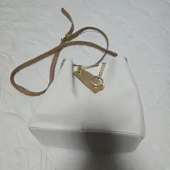 ホワイト ショルダーバッグ 合成皮革