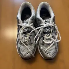 New Balance M1906REU 23cm