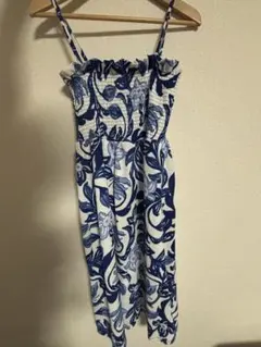 H&M 青と白の花柄キャミワンピース