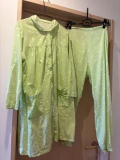 ベルメゾン 綿100% マタニティパジャマ 上下セット M〜L 授乳対応 黄緑