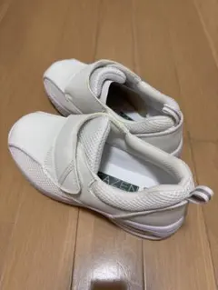 KAZEN 介護シューズ ホワイト 23.0cm②のサムネイル
