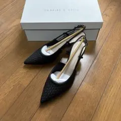 新品未使用 CHARLES & KEITH ウーブン スリングバックパンプス35のサムネイル