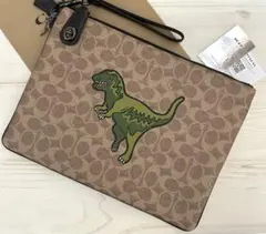 ★ 新品 希少！COACH コーチ レキシー 恐竜 クラッチバッグ シグネチャー
