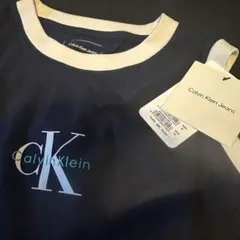 【新品タグ付き】Calvin Klein タンクトップのサムネイル