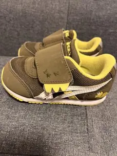 アシックス　恐竜　ベビーシューズ　14センチ　アイダホ　スクスク