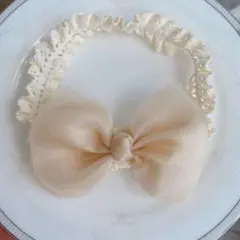 ヘアバンド　リボン　オーガンジー風　ベビー　赤ちゃん　退院　撮影　出産祝い　新品