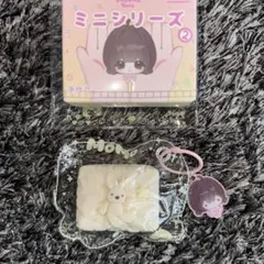 MoMoスクイーズミニ 第2弾 うさぎ枕 まくら イカうさ すし - メルカリ