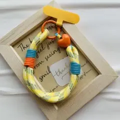 スマホストラップ　ハンドル　チャーム　黄色　橙　オレンジ　推し色　韓国　携帯