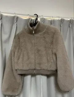 【美品】ベージュ ファー クロップドジャケット Fサイズ
