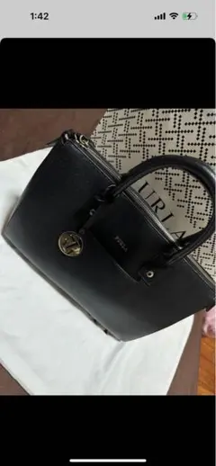 FURLA バッグ