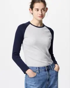 ユニクロ　ソフトリブクルーネックT ラグラン