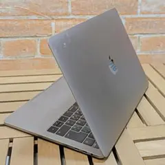 (2507)MacBook Pro i7 16GB 256GB １３インチ
