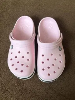 crocs ピンク クロッグサンダル 24センチＭ6W8