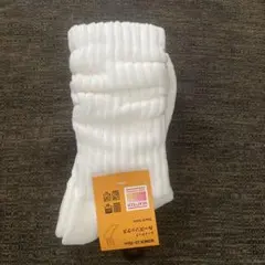 ユニクロ　UNIQLO ルーズソックス 白　23〜25㎝　ヒートテック