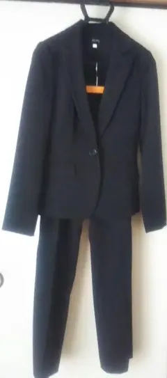 レディース　パンツスーツ　 ＳＵＣＲＥ シュクル