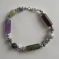 ビーズブレスレット　ブレスレット