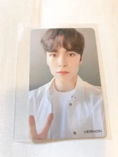 セブチ バーノン seventeen ひとりじゃない hmv 第2弾 トレカ