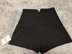 GRL ハイウエストショートパンツ ブラックのサムネイル