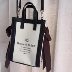 2wayスクエアキャンバストートバッグブラウン Maison de FLEUR