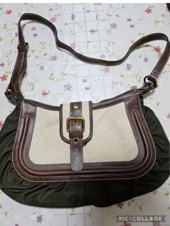 バーバリーショルダーバッグ　未使用に近い 未使用品 BURBERRY バーバリー MY PADDY ロゴディティール クロス